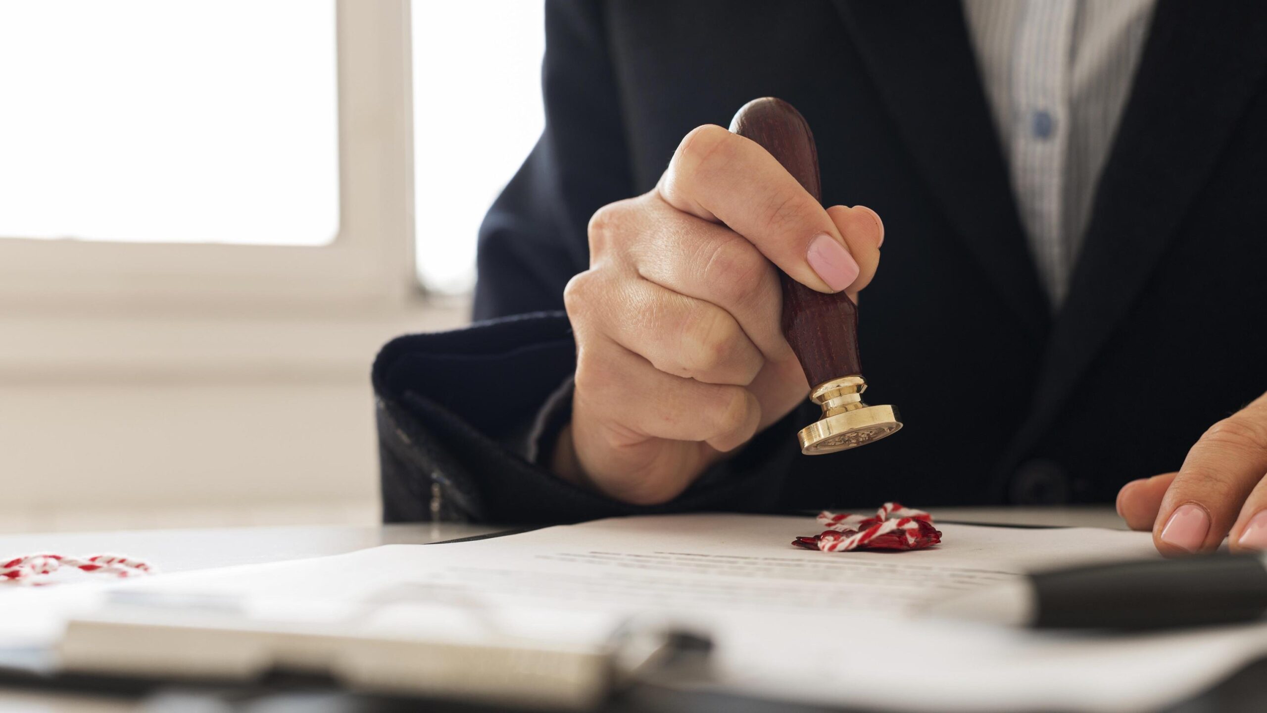 james-berry-and-associates-notary-services-in-english